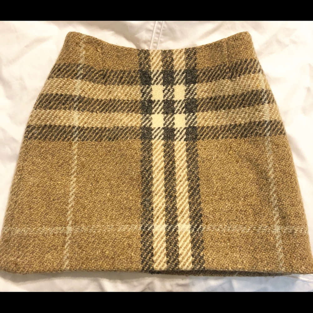 Authentic Burberry Classic Plaid Wool Skirt - Sz 4